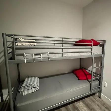 Fruit Hostel-2