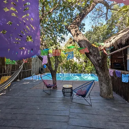 Maui Hostels Tulum-3