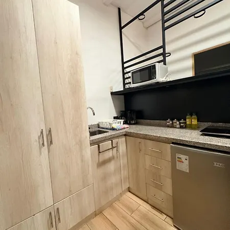 Blacky Hostel And Apartments (Adults Only)-3