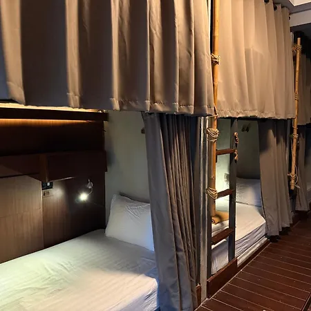 Aha Lanta Cozy Hostel-3