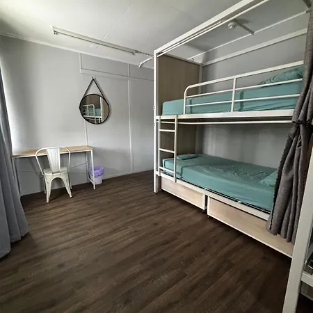 Mumma'S Hostel Cairns-2