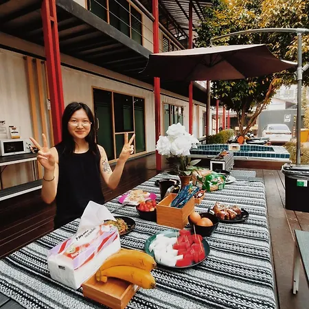 Shin Hostel Changphuak Chiangmai-3
