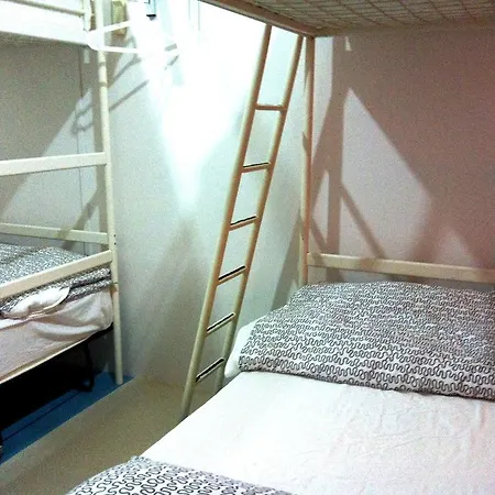 Drop Inn Singapore-2
