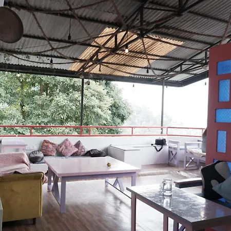 Tag Along 2 0 Hostel Gangtok-3