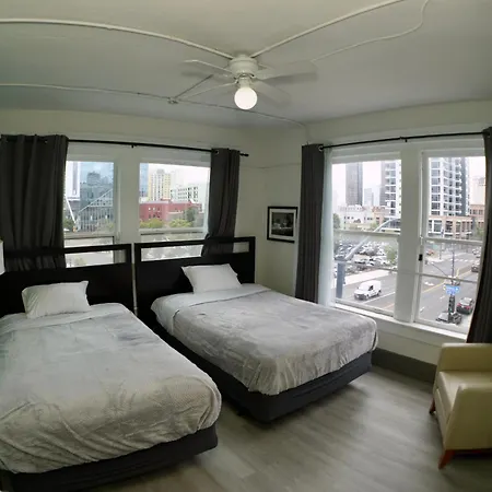 California Dreams Hostel - Downtown-3