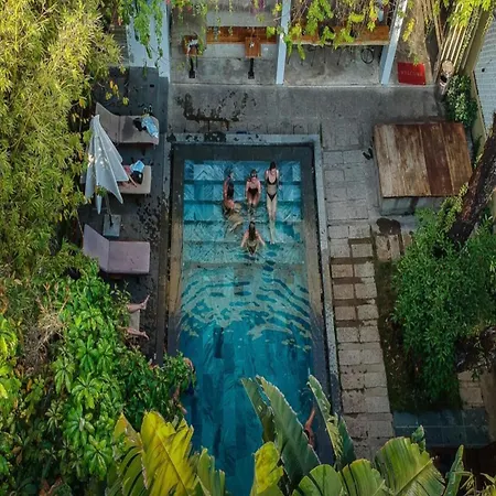 9Station Hostel & Bar Phu Quoc-3