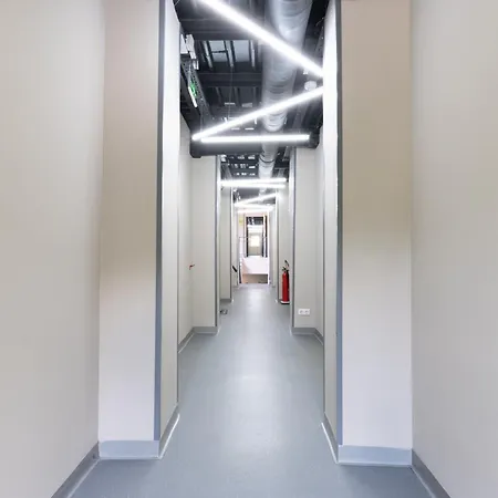 Green Cube Capsule Hostel-3