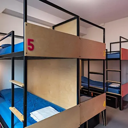 Stayokay Hostel Utrecht Centrum-2