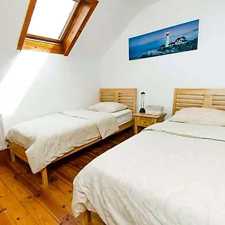 Rainbow Hostel-2