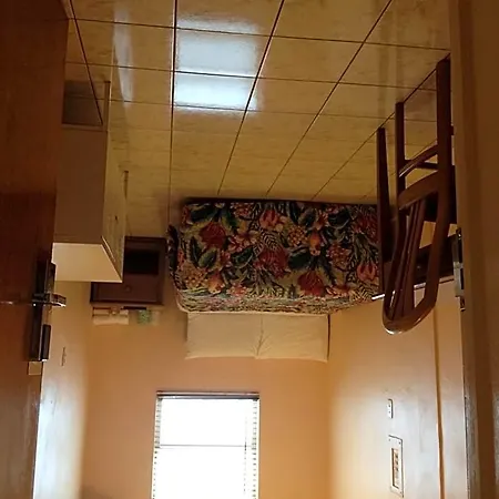 Collins Avenue Hostel-3