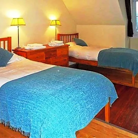 Hillview House Hostel Inverness-3
