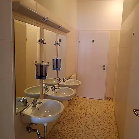 Ch-Hostel-2