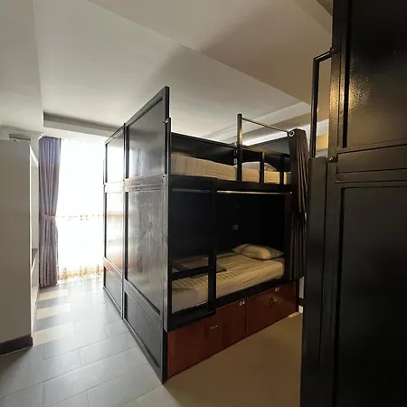 Mad Monkey Hostel Siem Reap-2