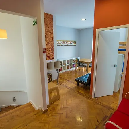City Stork Hostel-3