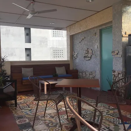 1 River Central Hostel-3