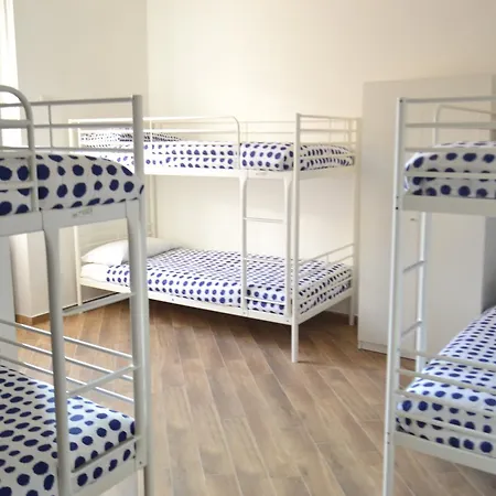 Gloria Hostel-3