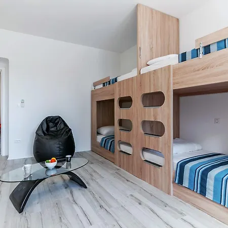 Sky Hostel-3