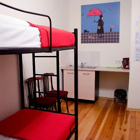 Red Nose Hostel With Self-Check In-2