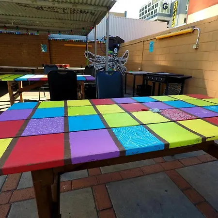 The Hive Hostel - Traveler Friendly, Passport Only-3