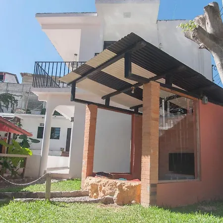 Zoola Hotel San Pedro La Laguna-2