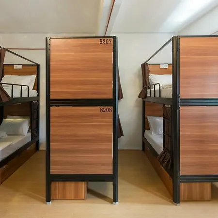 7 Wonders Hostel At Upper Dickson-3