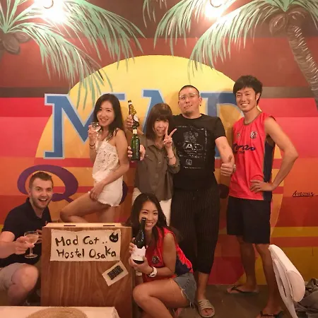 Mad Cat Hostel Osaka & Bar-2