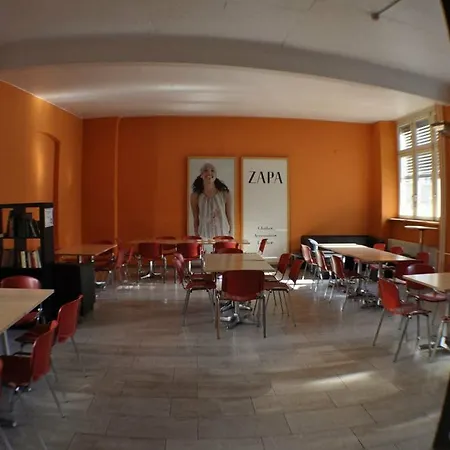 All In Hostel Berlin-3