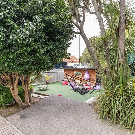 The Dwellington Hostel-2