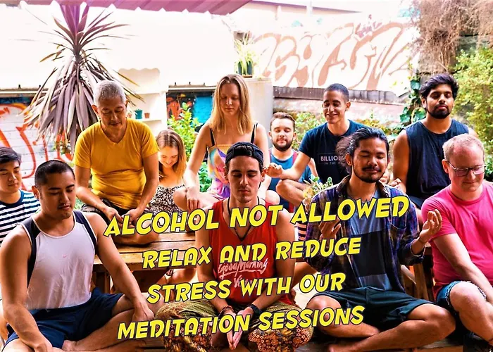 Asylum Sydney Backpackers Hostel