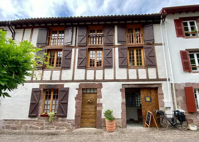 Gite De La Porte Saint Jacques: A Hostel For Pilgrims