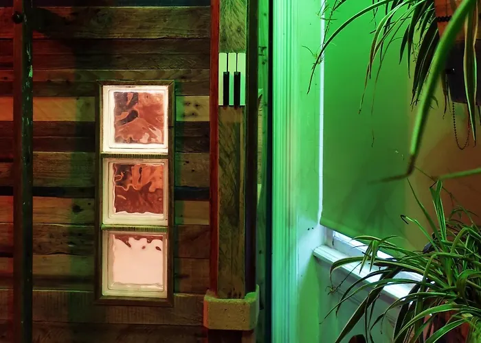 Art Hostel Leeds 
