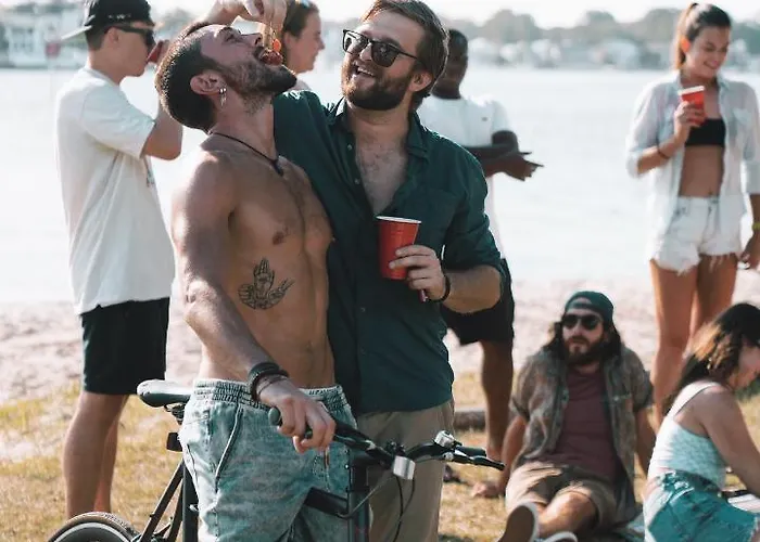 Budds In Surfers Backpackers Gold Coast