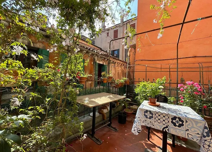 Ai Boteri Hostel Venice