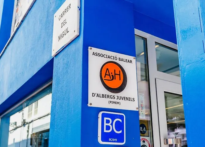 We Hostel Palma - Albergue