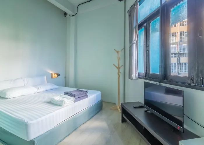 Bunny Burrow Hostel Bangkok