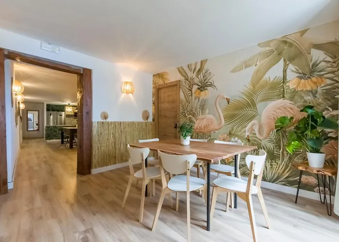 Santo - Coworking - Coliving - Madrid Hostel