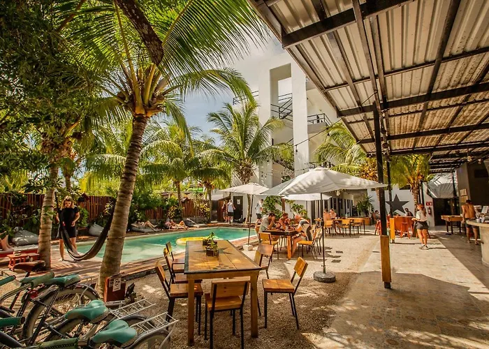 Che Holbox Hostel & Bar Adults Only