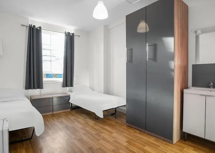 Halpin House Hostel London