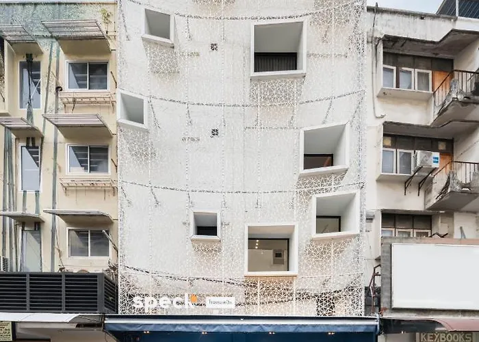 Speck Bangkok Hostel