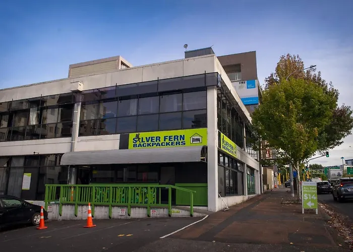 Silverfern Backpackers Auckland