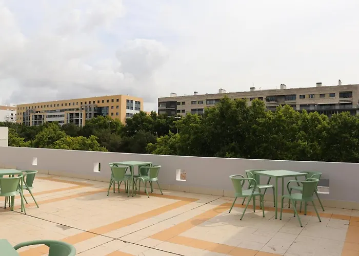 Hi Parque Das Nacoes - Pousada De Juventude Lisbon