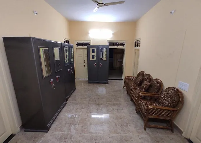 Rr Paying Guest Hostel Mysore