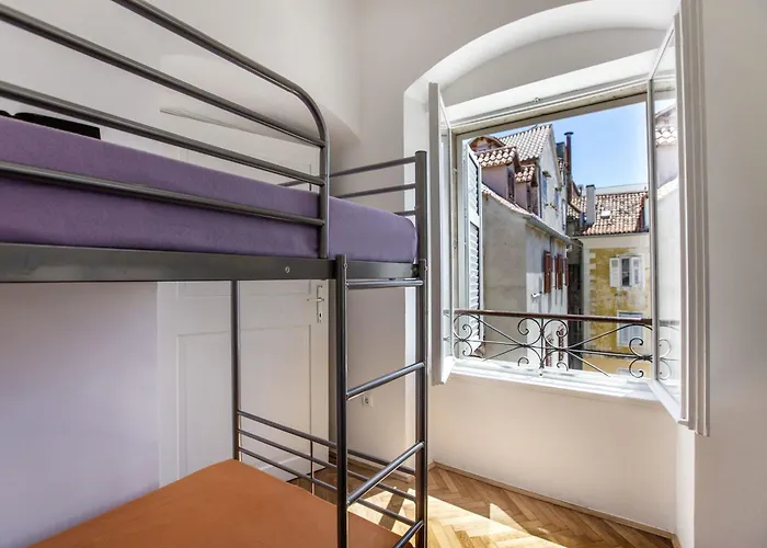 Downtown Hostel Split
