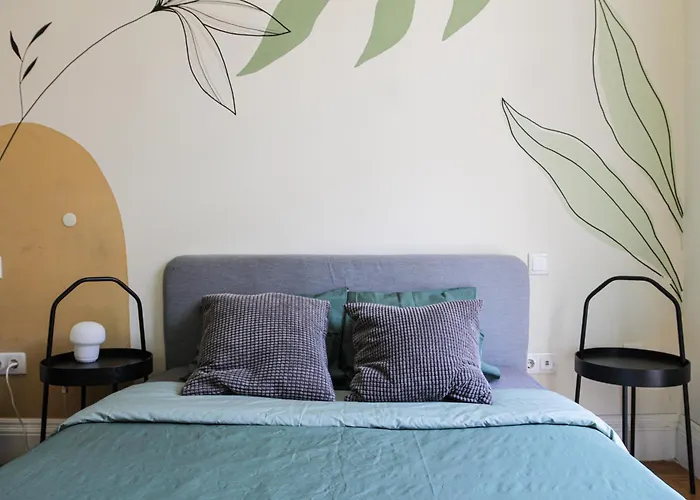 Onefam Ribeira Hostel Porto