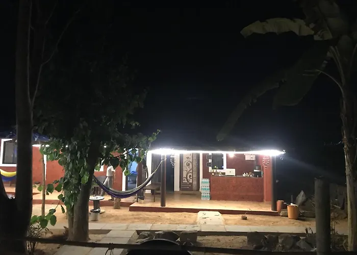 Tusker Tribe Hostel Gokarna 