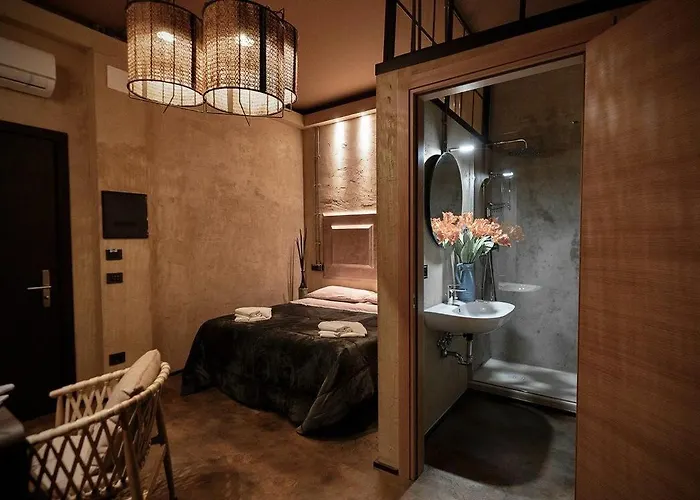 Hotel & Hostel 7 Florence