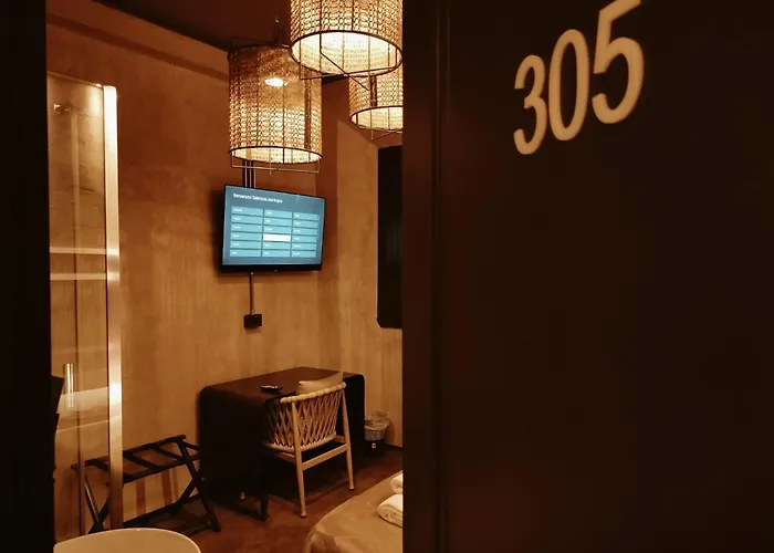 Hotel & Hostel 7 Florence