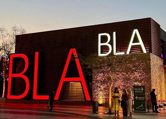 Arabian Nights Beach Hostel Dubai