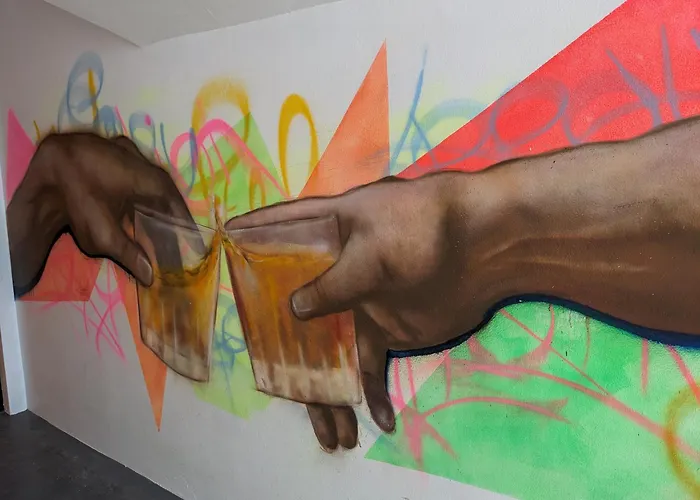 Revolution Chiang Mai - Old Town Hostel