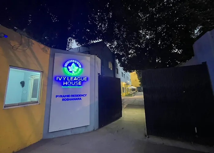 Ivy League House, Pyramid Residency Hostel New Delhi